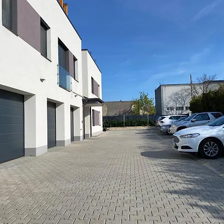 Panorama Penthouse - Gyoenyoeru Latkep A Bakonyra *