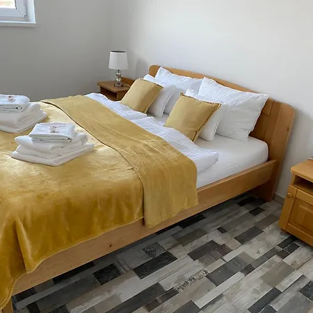 Panorama Penthouse - Gyoenyoeru Latkep A Bakonyra דירה *