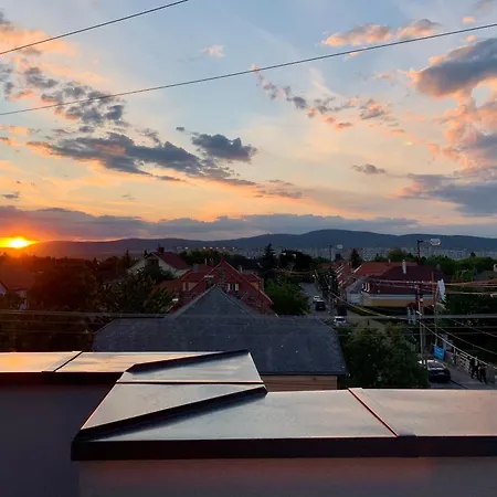 Διαμέρισμα Panorama Penthouse - Gyoenyoeru Latkep A Bakonyra *