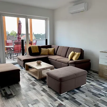 Panorama Penthouse - Gyoenyoeru Latkep A Bakonyra * Veszprém