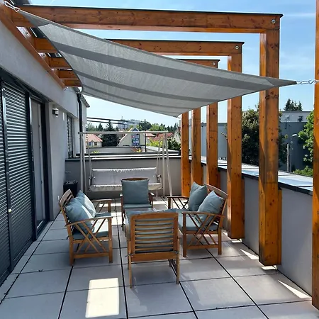 דירה Panorama Penthouse - Gyoenyoeru Latkep A Bakonyra