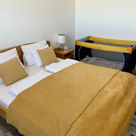 Διαμέρισμα Panorama Penthouse - Gyoenyoeru Latkep A Bakonyra