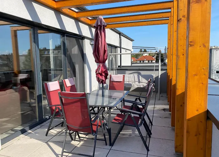 דירה Panorama Penthouse - Gyoenyoeru Latkep A Bakonyra *