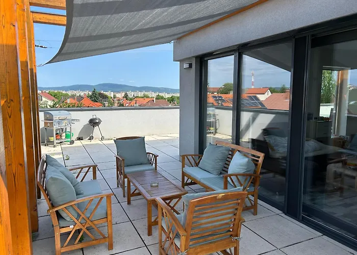 Daire Panorama Penthouse - Gyoenyoeru Latkep A Bakonyra